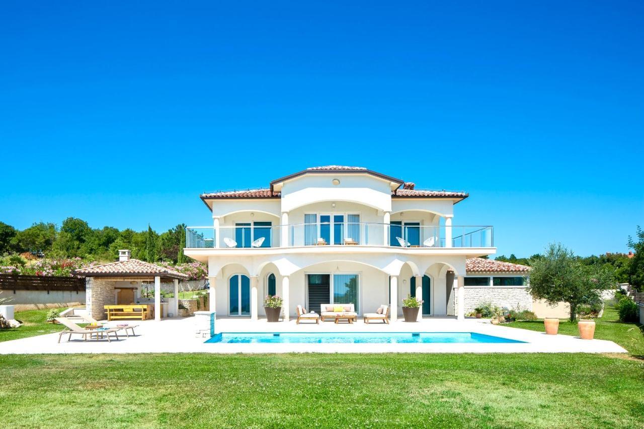 Luxury Panorama Vila With Amazing Seaview In Gondolici 7 Km From Rabac Labin  Eksteriør bilde