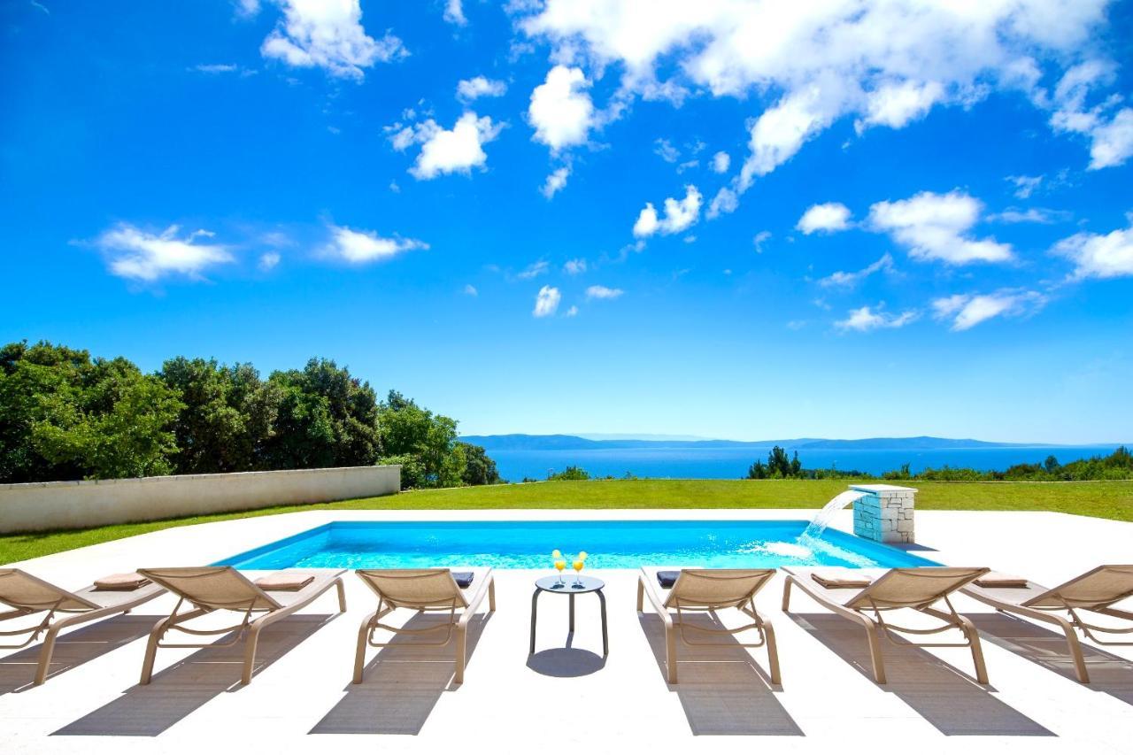 Luxury Panorama Vila With Amazing Seaview In Gondolici 7 Km From Rabac Labin  Eksteriør bilde