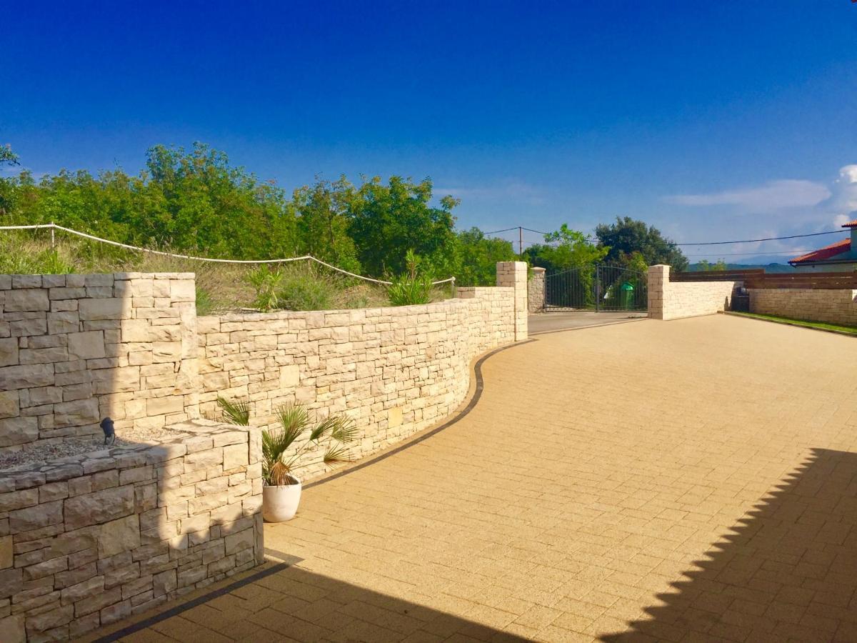 Luxury Panorama Vila With Amazing Seaview In Gondolici 7 Km From Rabac Labin  Eksteriør bilde