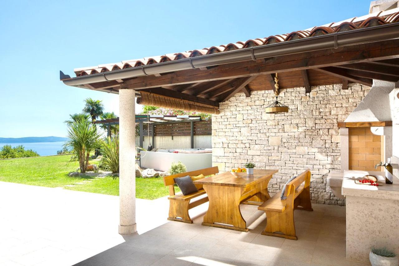 Luxury Panorama Vila With Amazing Seaview In Gondolici 7 Km From Rabac Labin  Eksteriør bilde